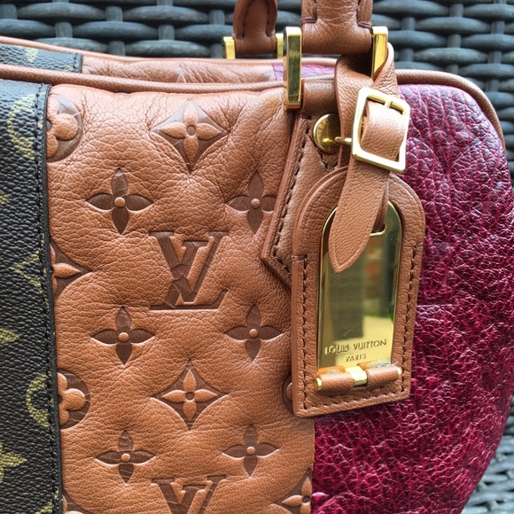 Louis Vuitton Monogram Blocks - Picture 2 of 8